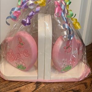 Blake wood book ends pink/ cream